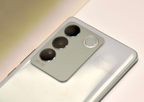 vivo最新款的手机是什么型号