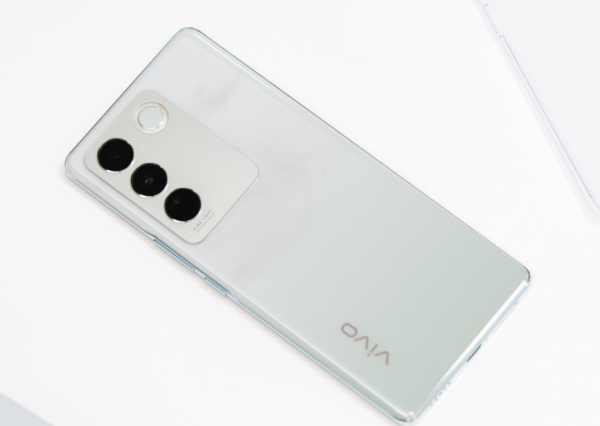 vivo最新款的手机是什么型号