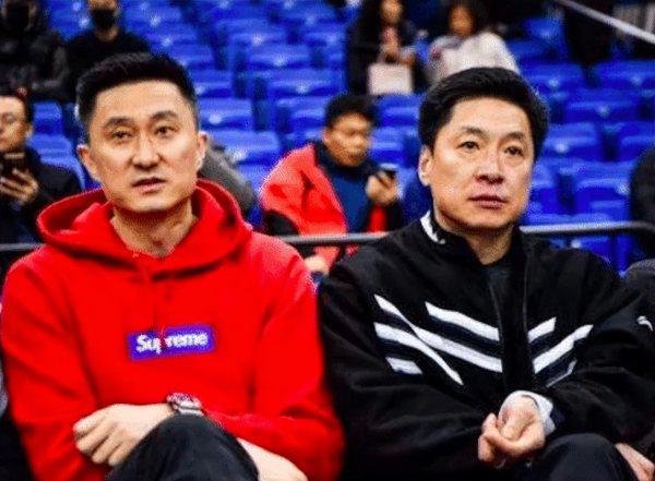 辽宁队主教杨鸣年薪为什么那么少