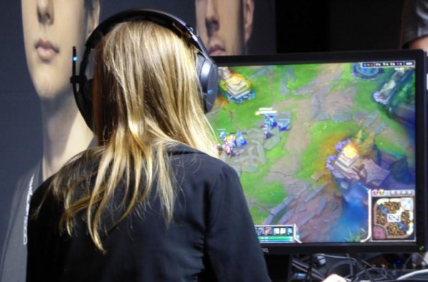 fps超过刷新率有意义吗