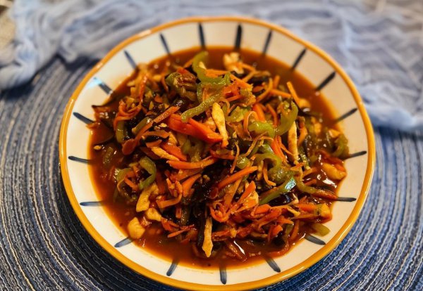 鱼香肉丝用什么肉做好吃