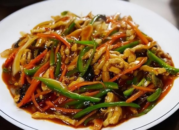 鱼香肉丝用什么肉做好吃