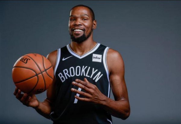 brooklyn是哪个球队