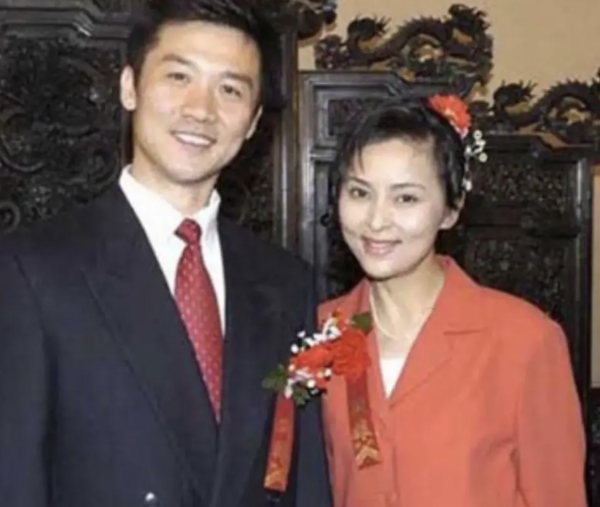 影视演员黄志忠的个人资料