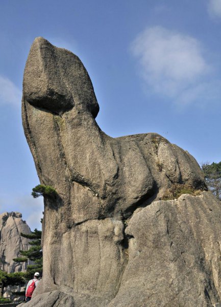 黄山的奇石有哪些叫什么名字