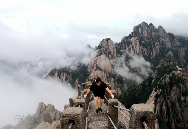 黄山的奇石有哪些叫什么名字