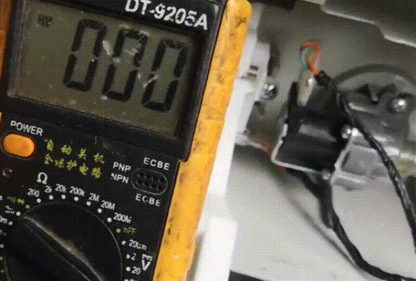 洗衣机只空转动不进水什么原因