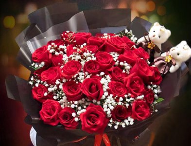 三十三朵玫瑰代表什么意思 33朵红玫瑰花象征的含义