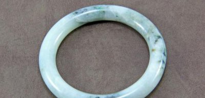 玉石对人身体健康有什么好处 戴翡翠玉石身体会有什么变化