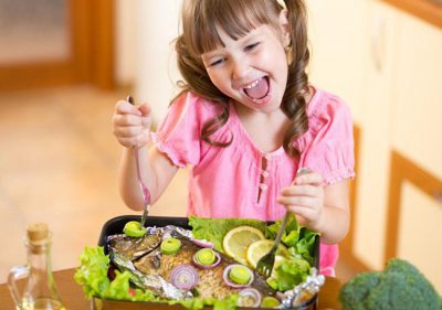 小孩补脑最该吃8种食物 适合3—5岁宝宝的补脑食材