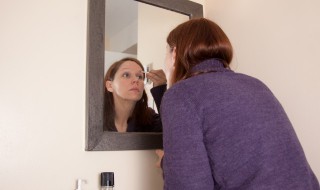 女孩子用刮眉刀可以刮胡子吗 女孩子用刮眉刀能刮胡子吗