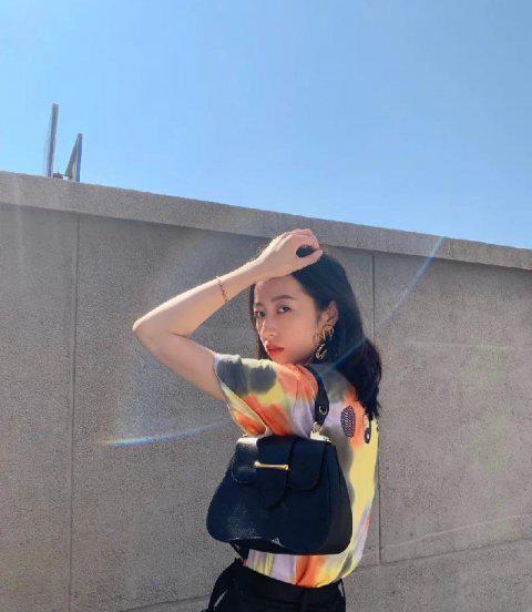 送女生生日礼物送什么好