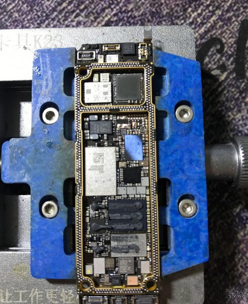 苹果手机显示无服务什么原因