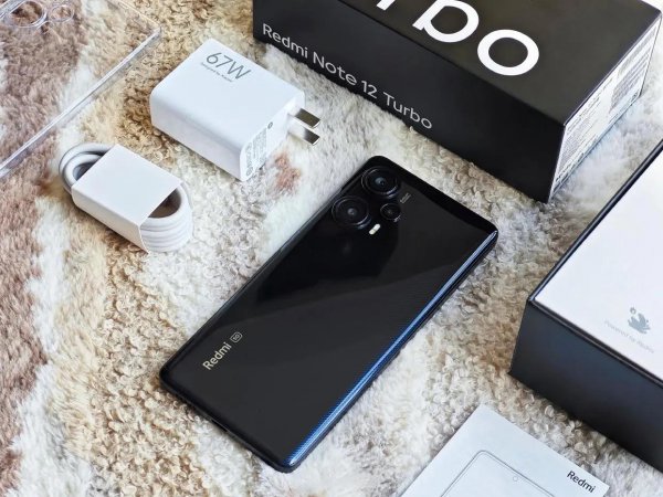 买2000价位的手机牌子