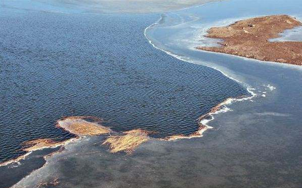 世界上最大的湖泊是什么