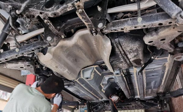 汽车底盘装甲是什么东西