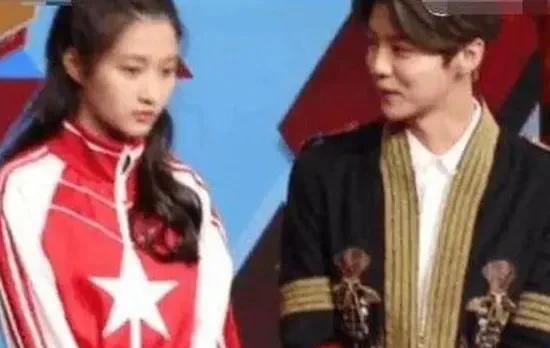 鹿晗和关晓彤怎么在一起的