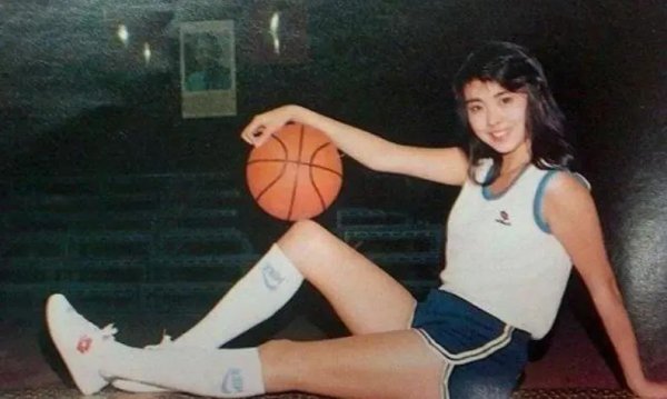 港星王祖贤出家是真的吗