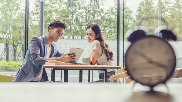 中年男人出轨的心理分析