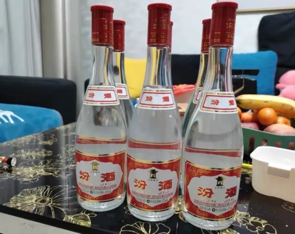 山西汾酒是红盖好黄盖好