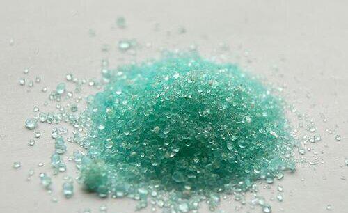 家庭养花怎样使用硫酸亚铁