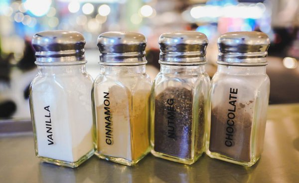 怎么去除衣服上的压胶图案