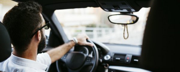 新买脚垫味道怎么去除