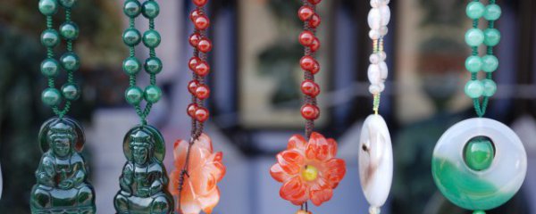 兔年男本命年戴什么首饰