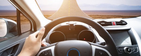 汽车水箱漏水怎么办