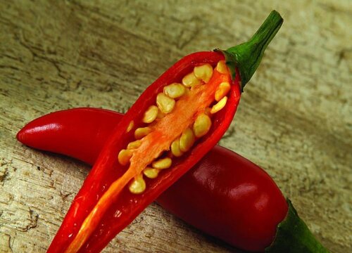 切了辣椒后手辣有什么好的办法解决