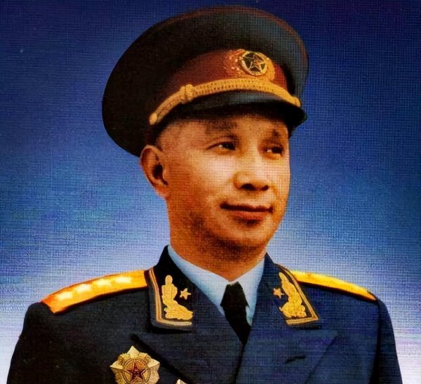 柯蓝爷爷是一个什么样的人