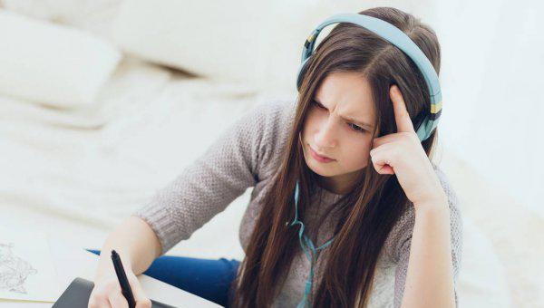 女生说在上班怎么撩她