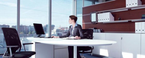 办公室后面挂什么字好