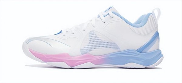 打羽毛球穿什么鞋子好