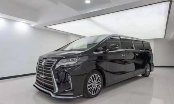 丰田埃尔法为什么在中国这么贵