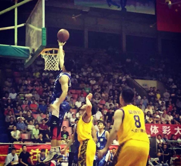 赖益烨的个人资料