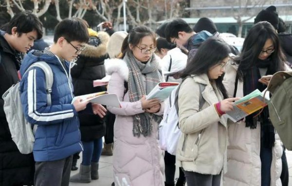 女生冷门又高薪的职业