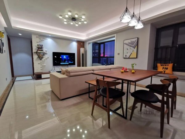 沙发不靠墙好不好