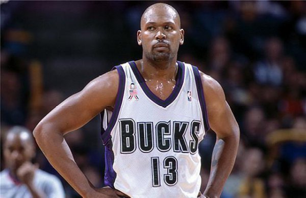 nba13号球衣是谁