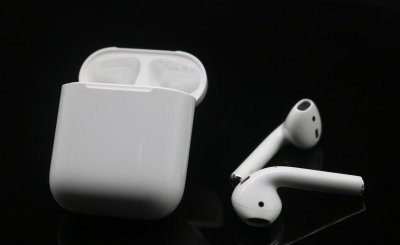 苹果原装耳机和非原装区别 机原装好还是普通耳机的好