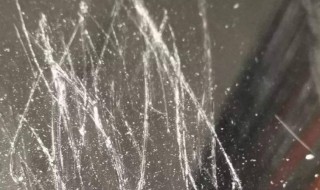 车玻璃划痕怎么修复 车玻璃划痕如何修复