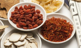 藏红花可以晚上喝吗 晚上喝藏红花水好不好