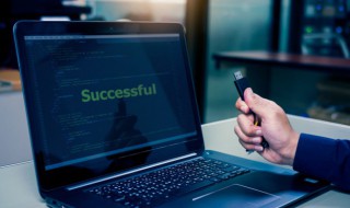 用来控制指挥和协调计算机各部件工作的是 控制指挥和协调计算机各部件工作