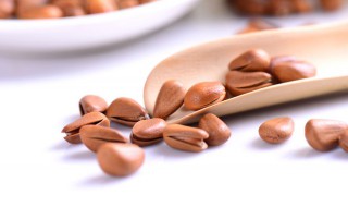 女人吃松子的好处 女性吃松子有什么好处