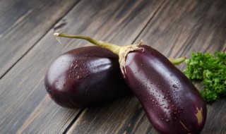 茄子直接切了晒可以吗 茄子直接切了能不能就直接晒干呢