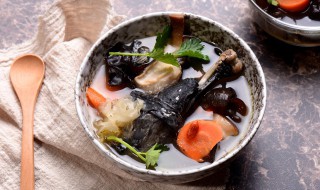 怎样炖乌鸡好吃又营养 乌鸡怎么炖好吃营养