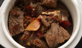 炖牛腩隔水炖多久能烂熟 炖牛腩隔水炖多长时间能烂熟呢