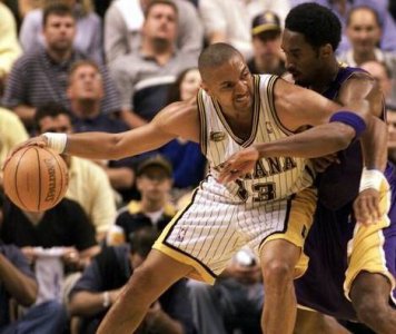 nba13号球衣是谁 NBA历史八大13号球星