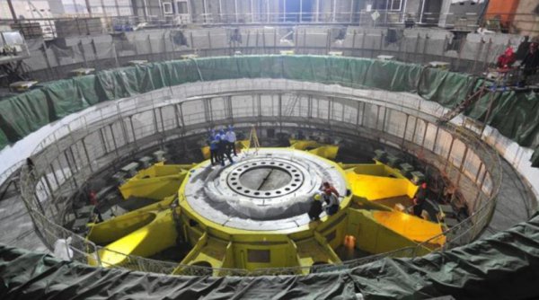 三峡发电量是多少