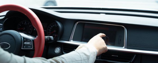 奥德赛怎么判断车身距离